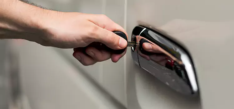 Why Choose Our Auto Locksmith Team in Rochester, NY?