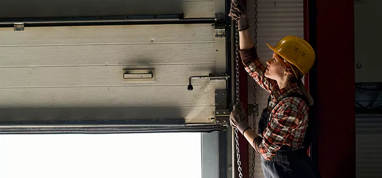 Addressing Common Garage Door Stoppage Issues in Rochester, NY